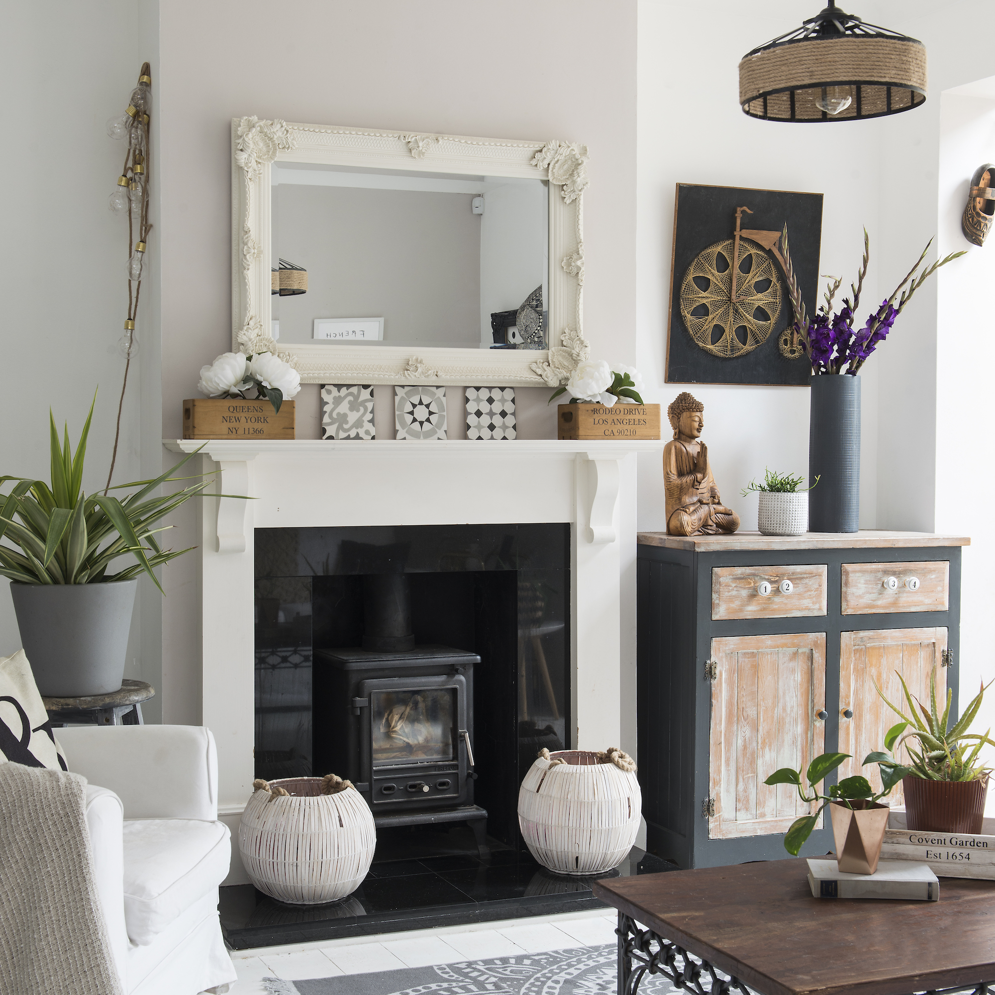 How to Decorate a Stone Fireplace - Transform Your Home with Style and Flair 10 How to Decorate a Stone Fireplace - Transform Your Home with Style and Flair