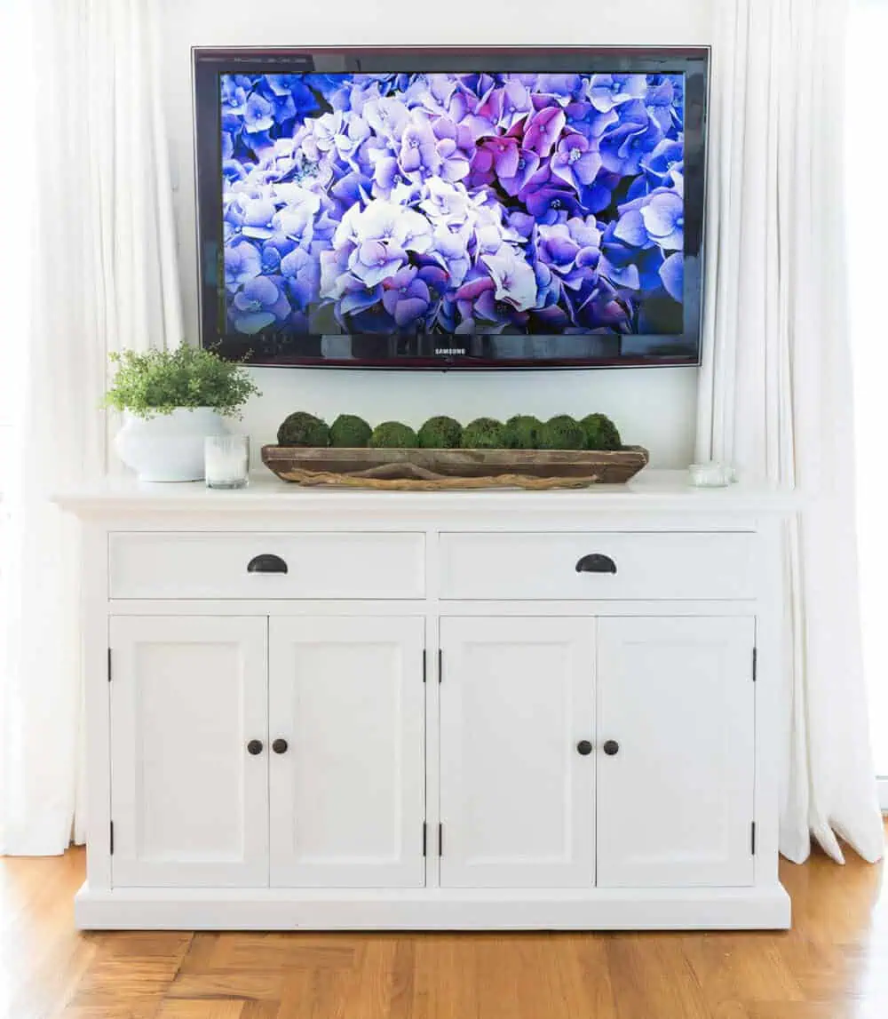 mastering the art of space how to decorate a mantel with a tv for style and functionality 6926cfc2af759.jpg