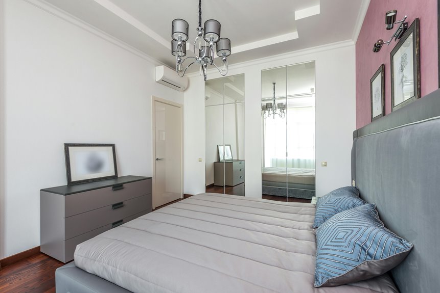 best mirror placement ideas bedroom